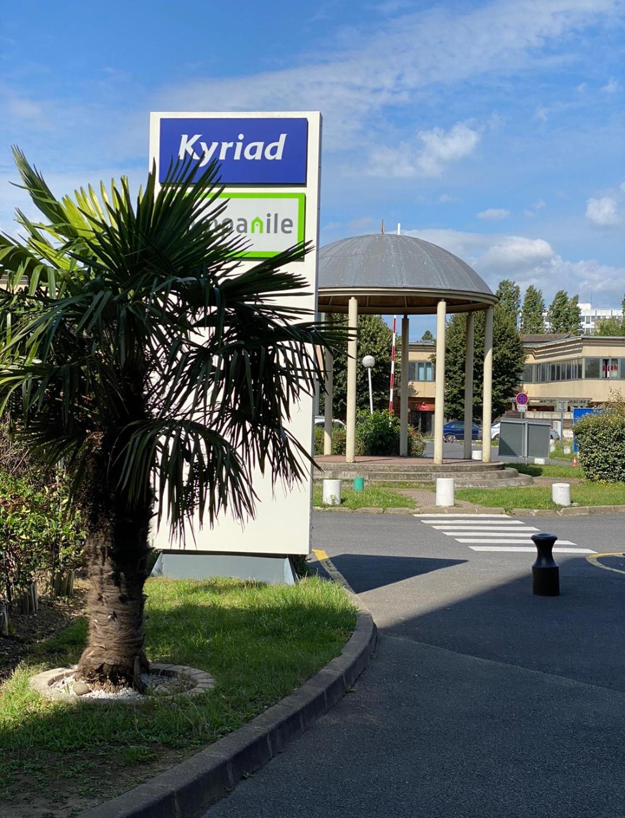 Kyriad Le Blanc-Mesnil Kültér fotó
